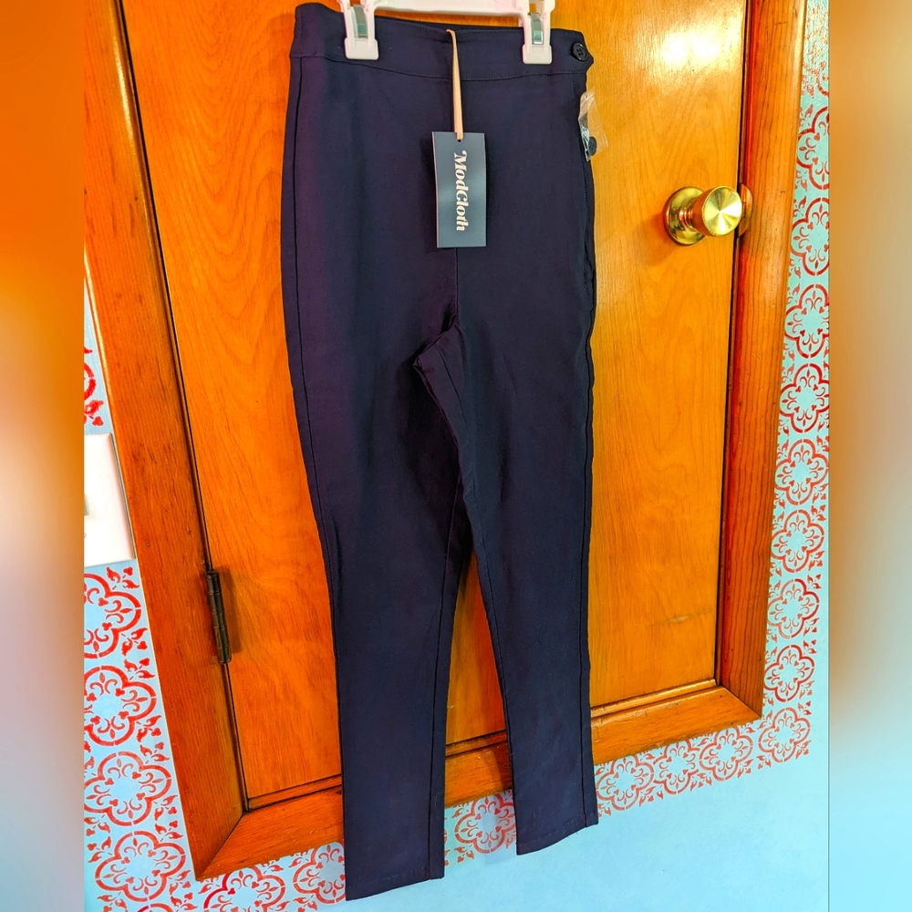 Stretchy Modcloth trousers